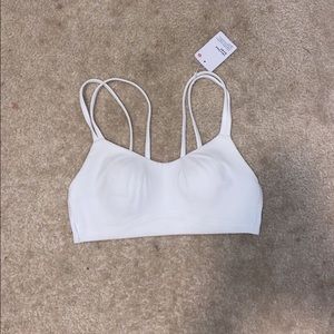 Lululemon like a cloud bra